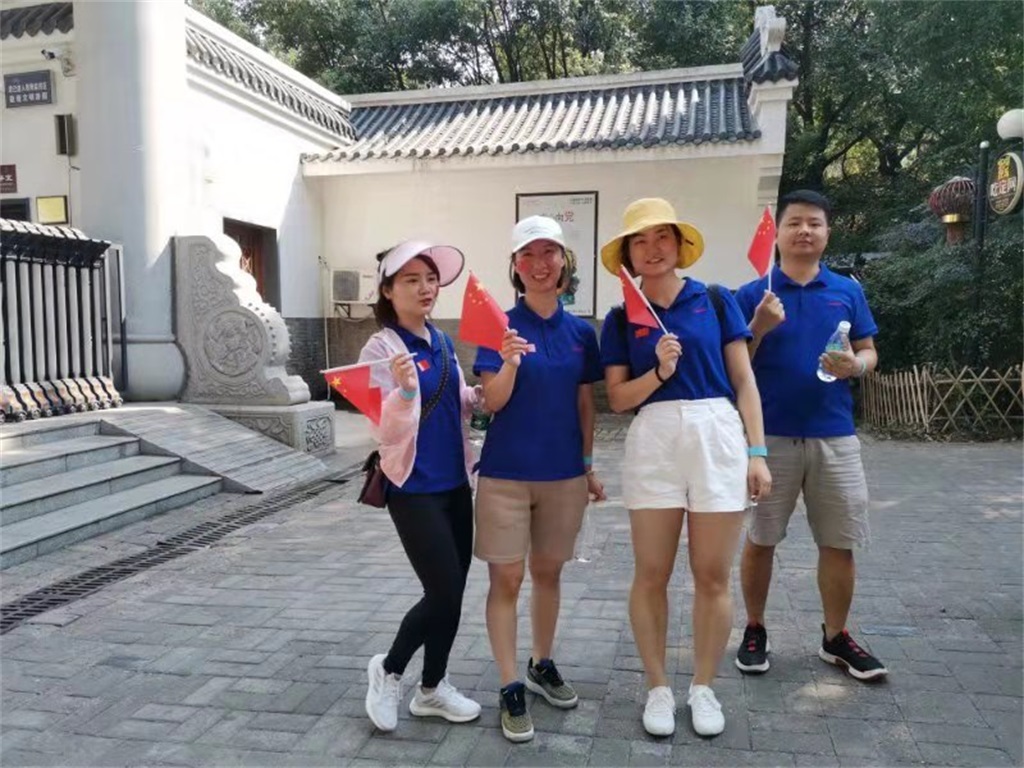 1569814119990894.jpg 1569814119990894.jpg