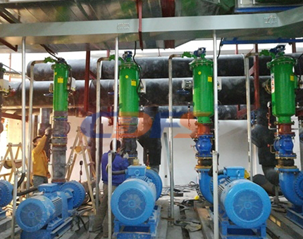 自清洗過濾（lǜ）器（qì）安（ān）裝現場（chǎng）