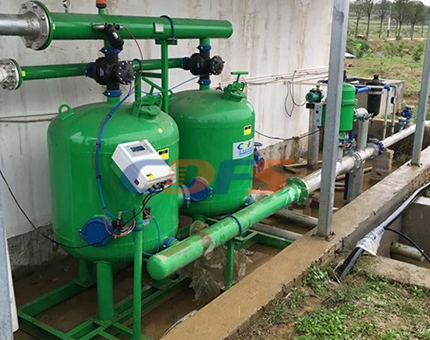 淺層介質（zhì）過濾器安裝現場