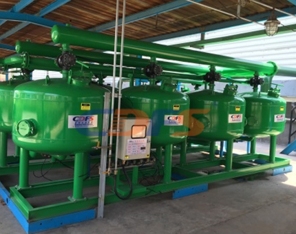 活性（xìng）碳過（guò）濾器安裝現場（chǎng）