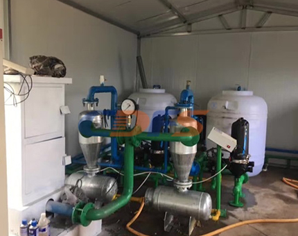 離心過濾器安裝（zhuāng）現場