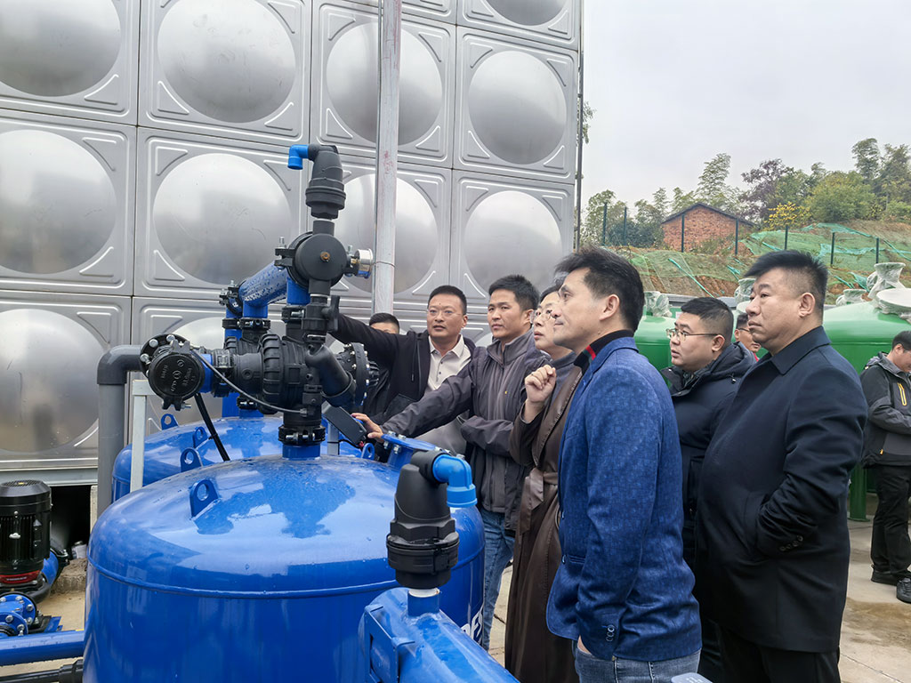 灌溉人俱樂部同仁參觀蘑菇传媒视频平江新工廠，共話行業（yè）發展新篇章